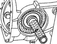  Разборка и сборка редуктора главной передачи и регулировка зазоров   шестерен Mercedes-Benz W140